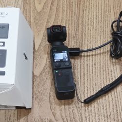 ** REDUCED** Pristine DJI Pocket 2 Creator Combo - Used Twice! (All Original Accessories Included)
