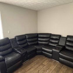 Bluetooth Speaker Leather Sectional Couch NO LOW BALLERS! (NEGOTIABLE)