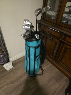 GOLF BAG W/ GOLF CLUBS (11 CLUBS)GREAT SET FOR BEGINNERS
