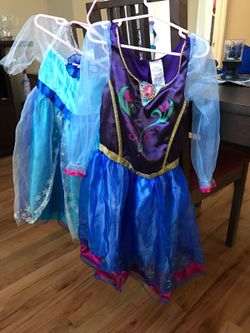 Frozen costumes size 4/6x