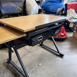 Art Desk Table