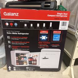 Galanz Retro Mini Fridge *NEW*