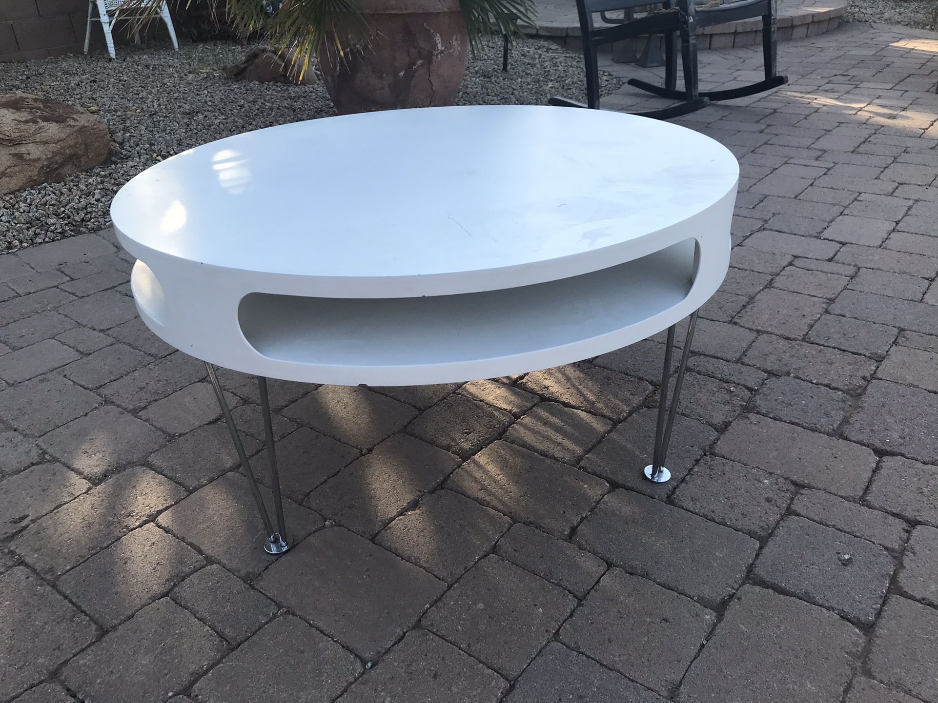 Hairpin Leg Round Coffee Table W/futuristic Openings 7th St/Thunderbird
