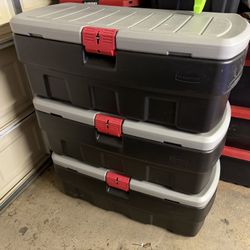 Rubbermaid 48 Gallon Action Packer Totes