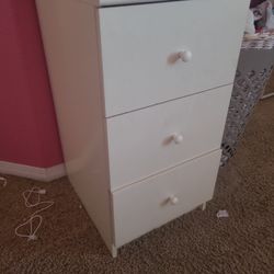 Small White Dresser