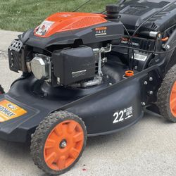 YARDMAX Self Propelled Lawnmower 
