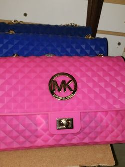 New without Tags Micheal Kors Cilicone Purse