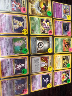 Vintage/ modern lot Pokemon