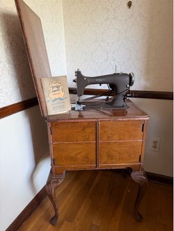 NEVER USED Sewing Machine National 1948 Electric Wooden Cabinet Manual R40
