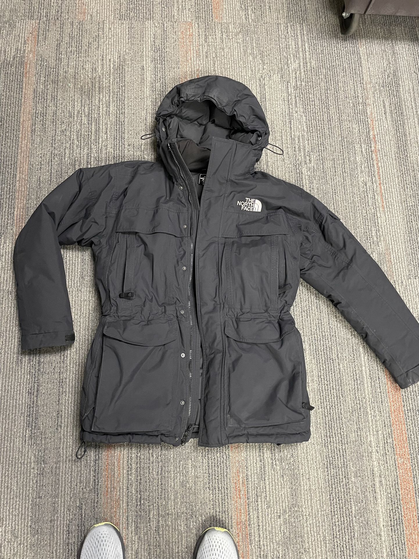 North face Men’s Medium Parka 