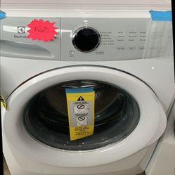 Electrolux 4.3 cu. ft. High Efficiency Front Load Washer in White, ENERGY STAR