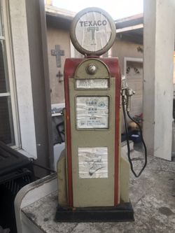 1/6 Vintage Gas Pump