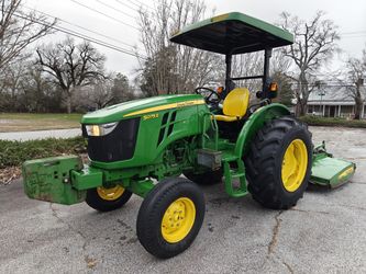 2019 John Deere 5075e Tractor with MX7 Bush Hog
