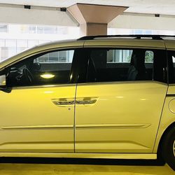 2014 Silver Honda Odyssey