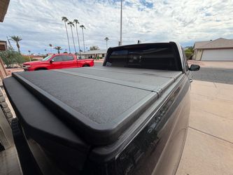 Tonneau Cover