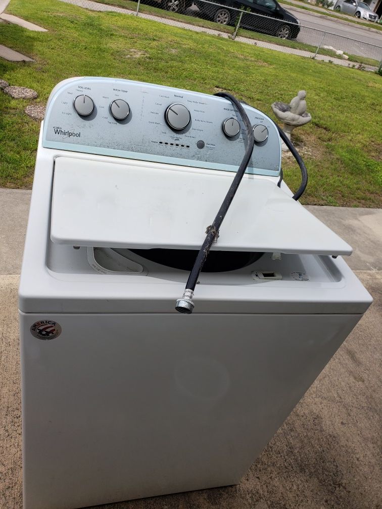 Whirlpool/ Ge washer/dryer