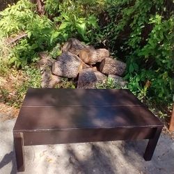 IKEA Lift Top Coffee Table With Broken Leg 