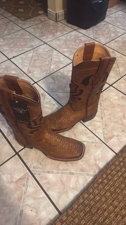 Honey color Boots