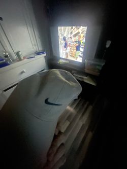 Nike hat golf