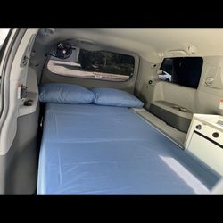 2015 Toyota Sienna Camper Van