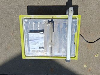 /*/*/*/* RYOBI 7 INCH TILE SAW *\*\*\*\