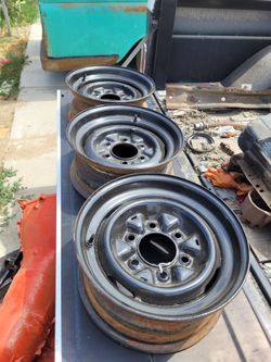 Chevy 14 inch 6 lug rims