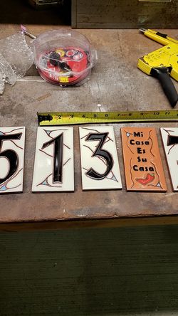 Decorative tile house numbers