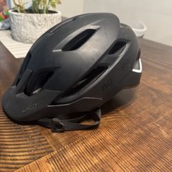 BONTRAGER HELMET Size M