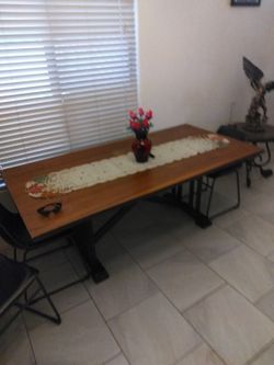 Dinning Table & Chairs