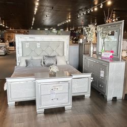 Silver King Bedroom Set