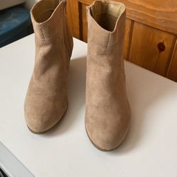 Ladies Boots