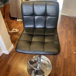 Black Faux Leather Swivel Bar Stool Chrome Base 