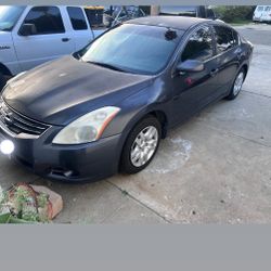 Nissan Altima 
