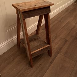 Antique Stand Stool