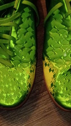 ADIDAS P ABSOLADO LZ MENS GREEN NEON Q21Y92 INDOOR SOCCER SHOES SIZE 10.5