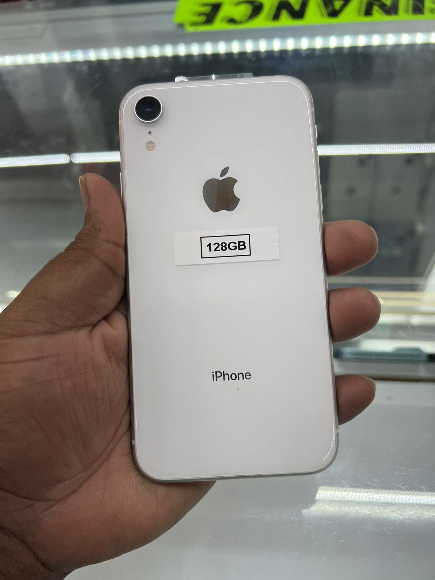 iPhone XR 128GB (Unlocked)