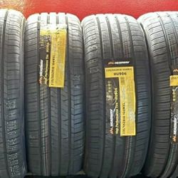 235/55/18 Set De Llantas 