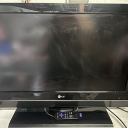 35in ROKU LG TV