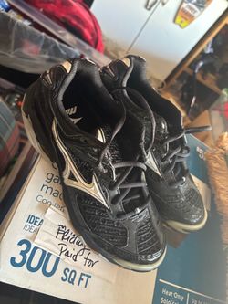 Mizuna brand women’s