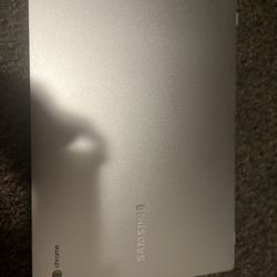 CHROMEBOOK 6