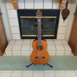 Yamaha G-85A 6-String Classical Acoustic