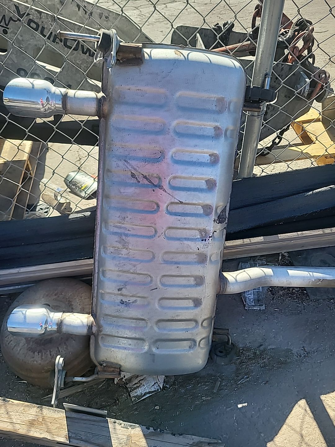2016 Cadillac Ats 2.0L Exhaust Pipe Mufflee