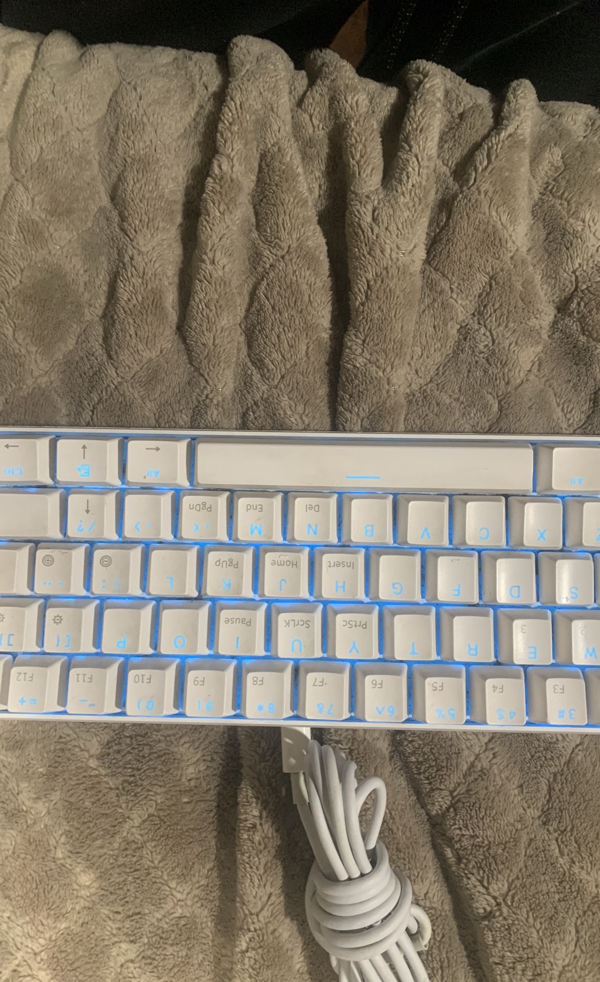 RK royal kludge keyboard + razor deathhadder v2 special edition