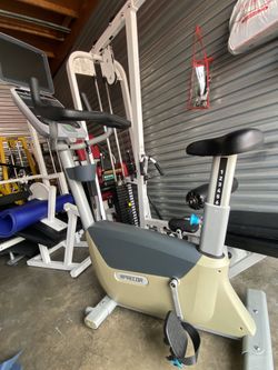 Precor Upright Bike