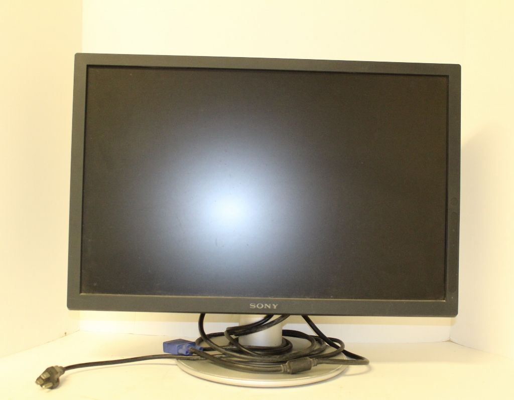 23" Used SONY Computer Monitor SDM-P234