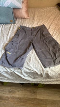 EMPYRE grey cargo shorts