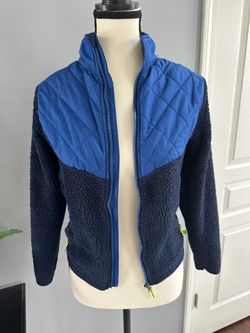 Boys Champion Zip Sweater - Size M (8/10)