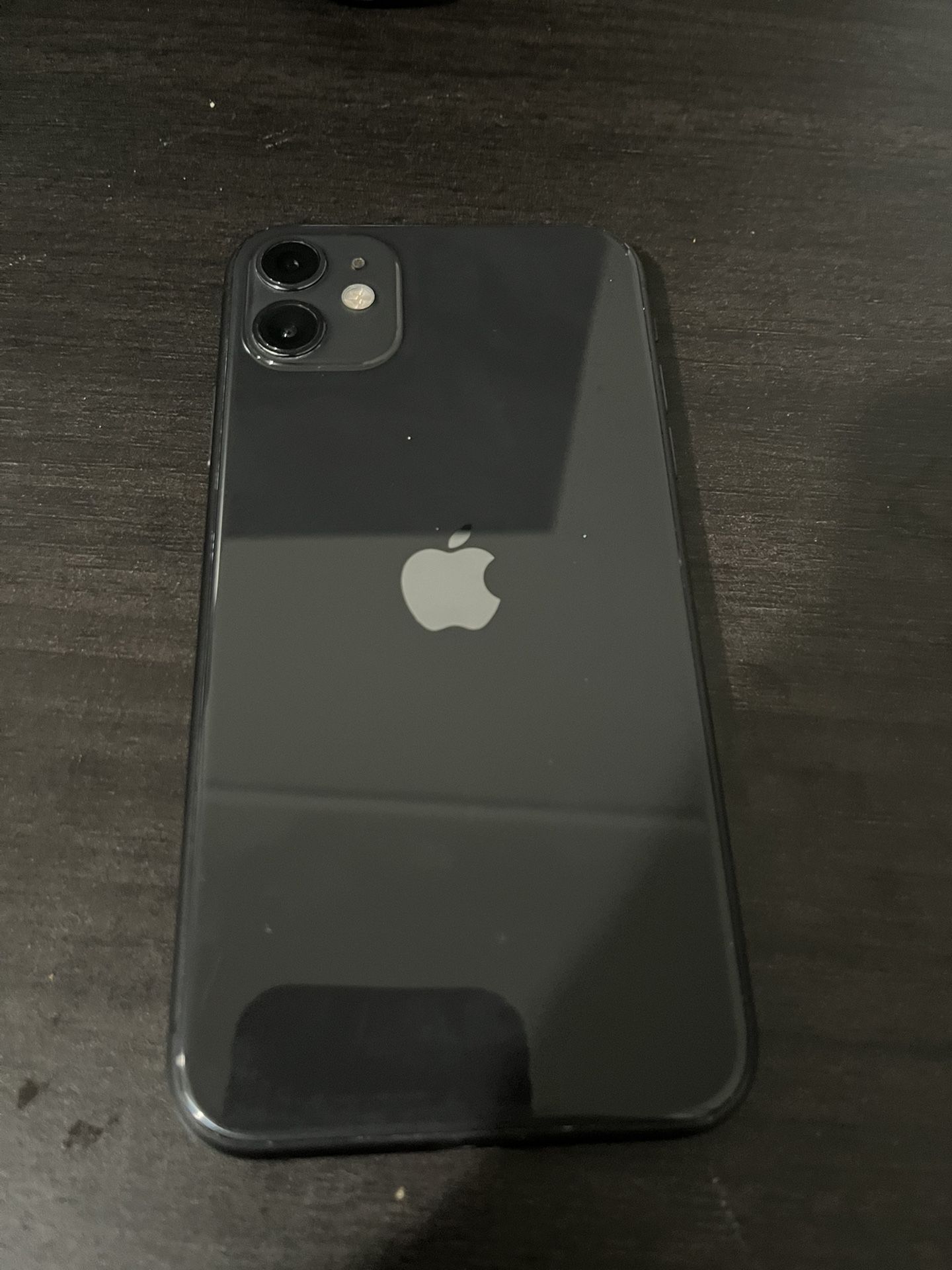 IPHONE 11 64GB (READ DESCRIPTION)