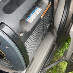 3200 Watt Firman Generator  220 And 110 Volts