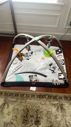 Tiny Love Play Mat